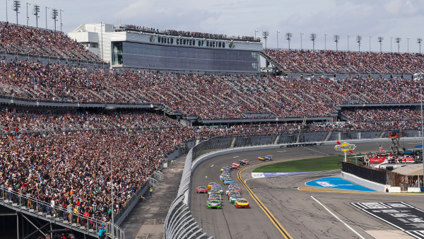 Jeu de société Daytona 500 Milton Bradley NASCAR Racing