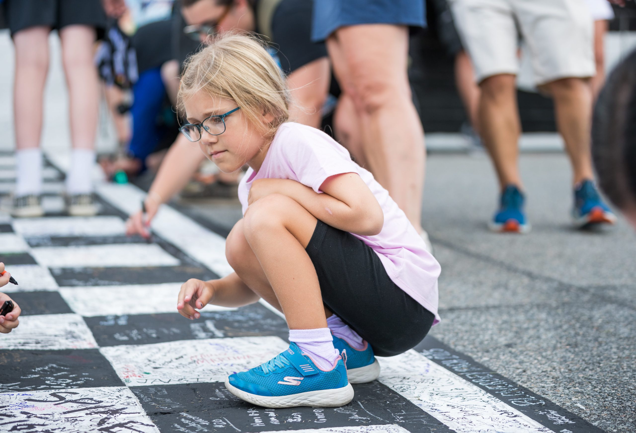 Sign the Start/Finish Line